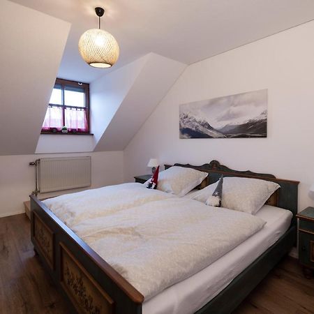 Ferienwohnung Am Riedfeld เซเฟลด์ ภายนอก รูปภาพ