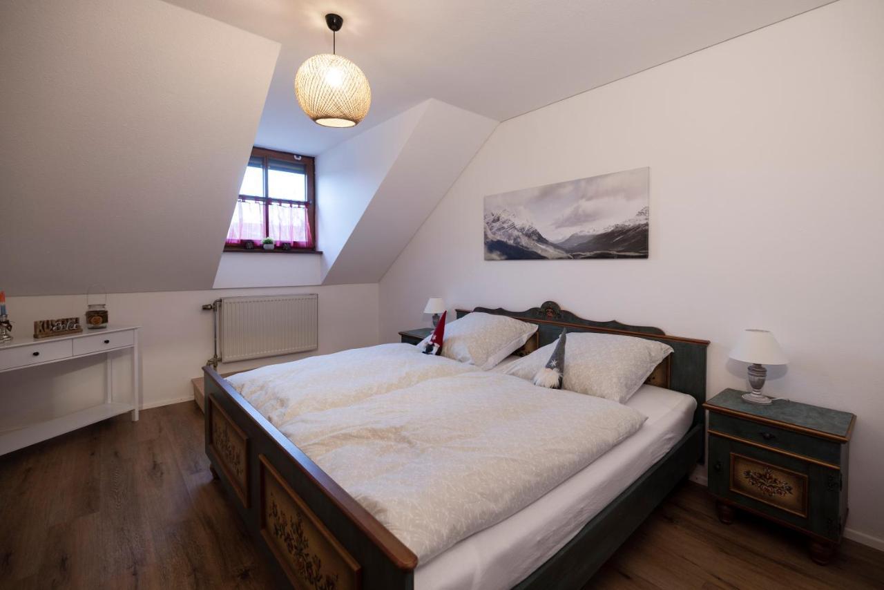 Ferienwohnung Am Riedfeld เซเฟลด์ ภายนอก รูปภาพ
